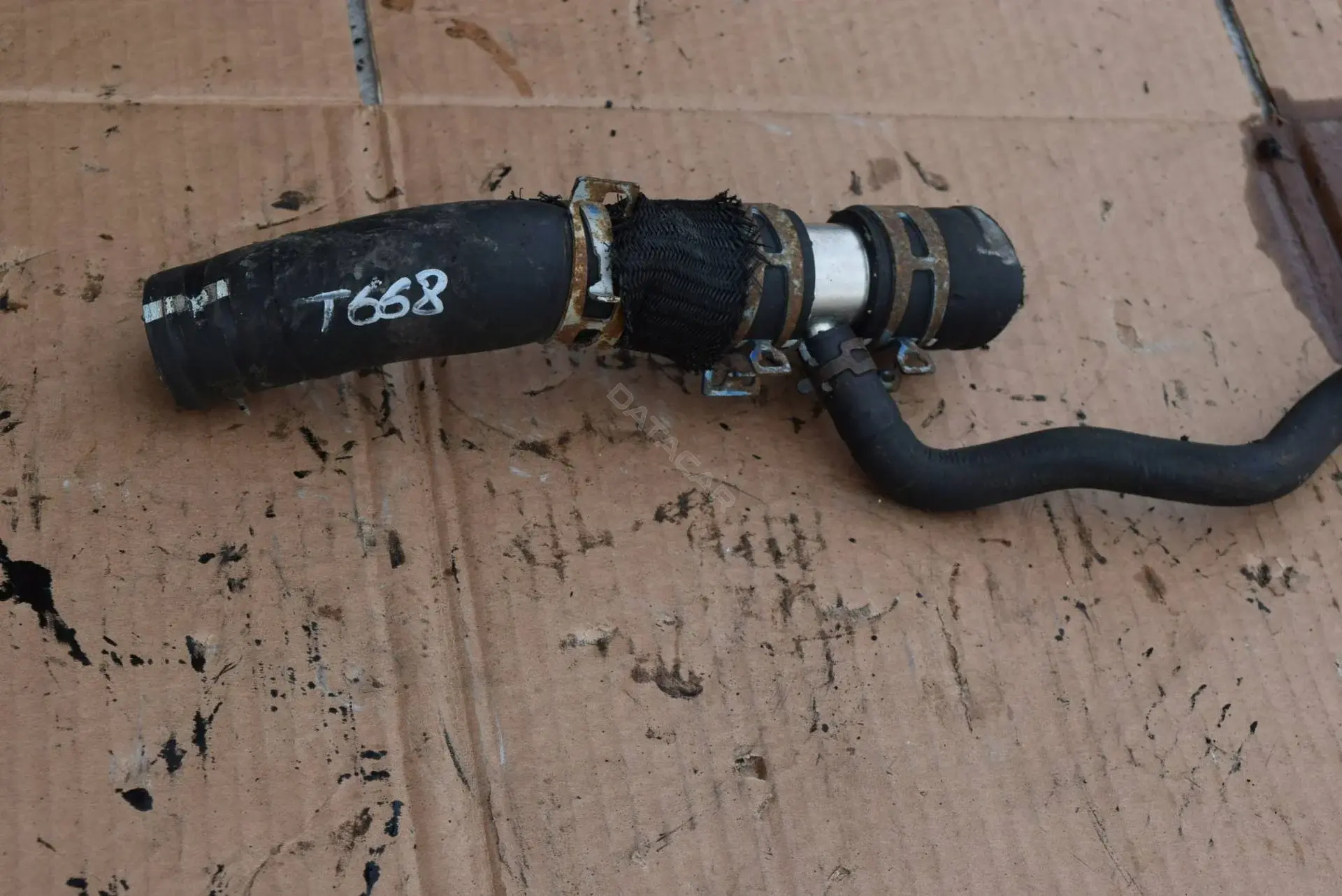 Патрубки системы охлаждения T668-472-1