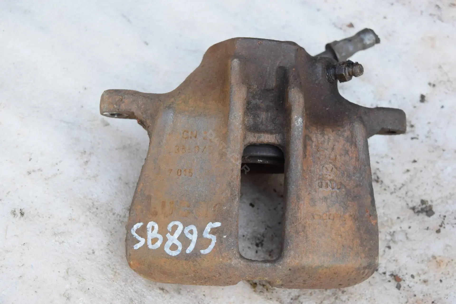 Суппорт тормозной SB895