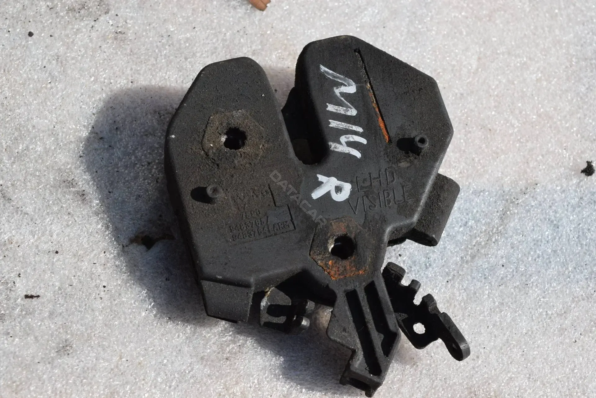 Замок капота M14-8-7-2
