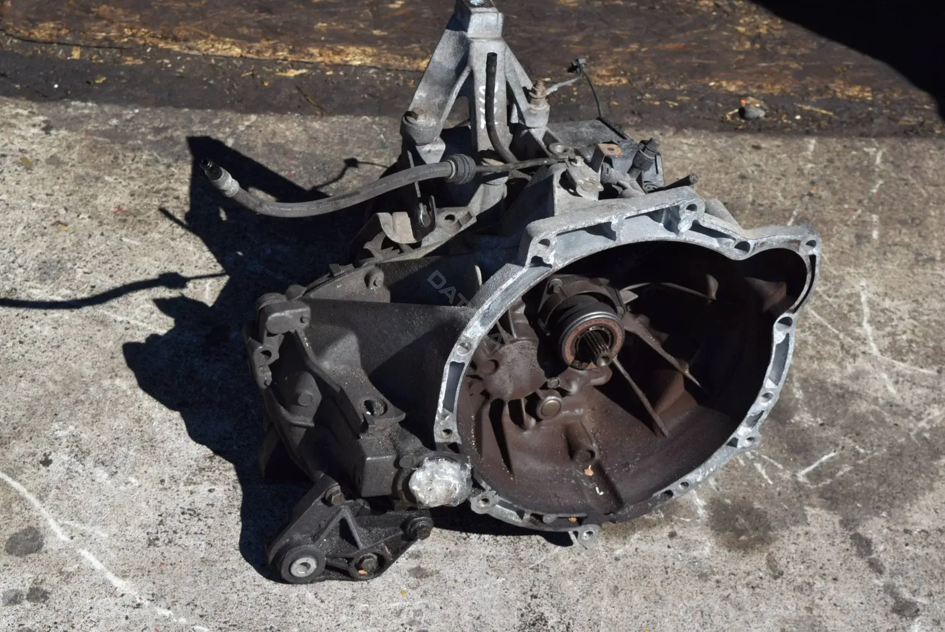 Механическая коробка передач (МКПП) 3M5R7002ND