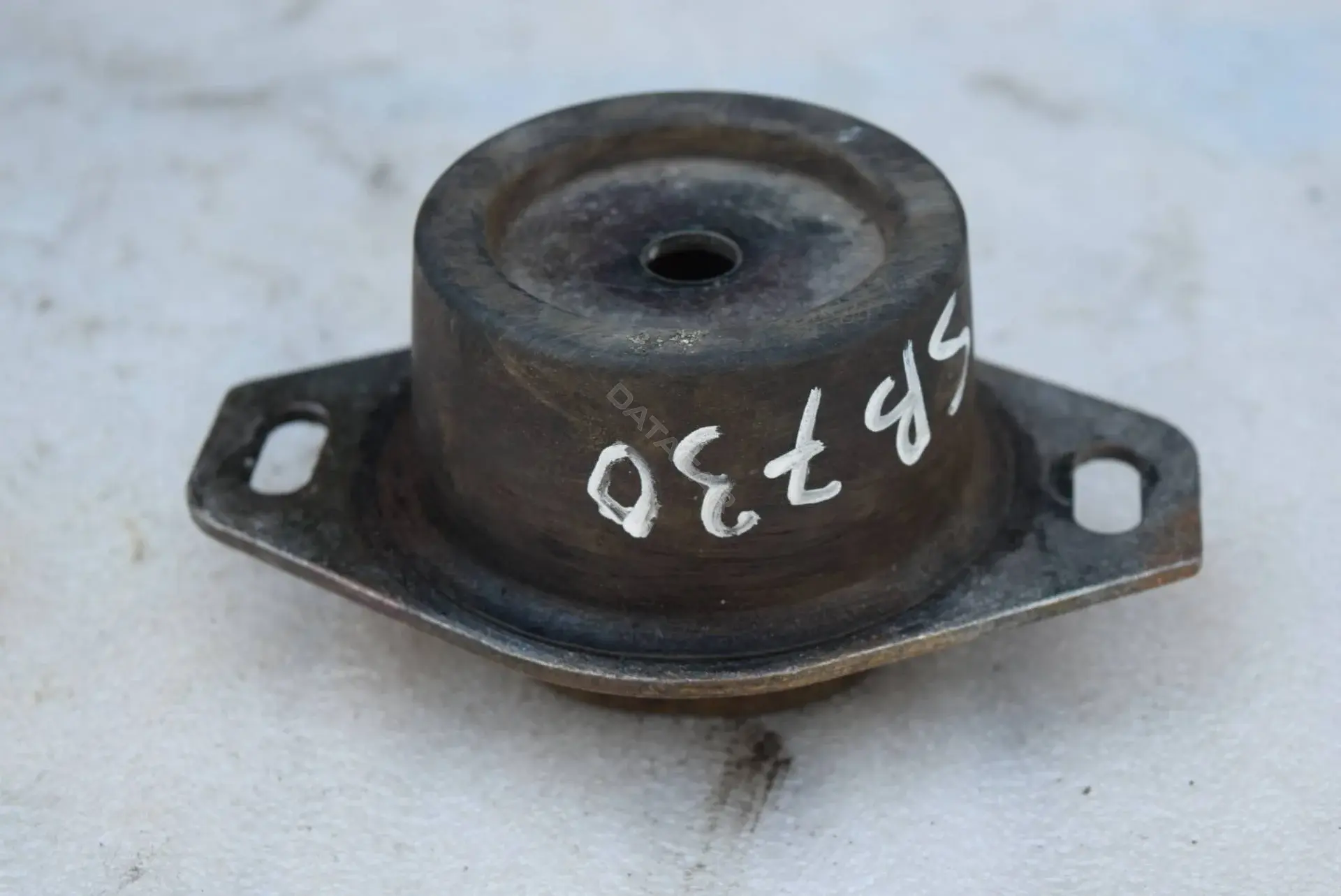 Подушка КПП SB730