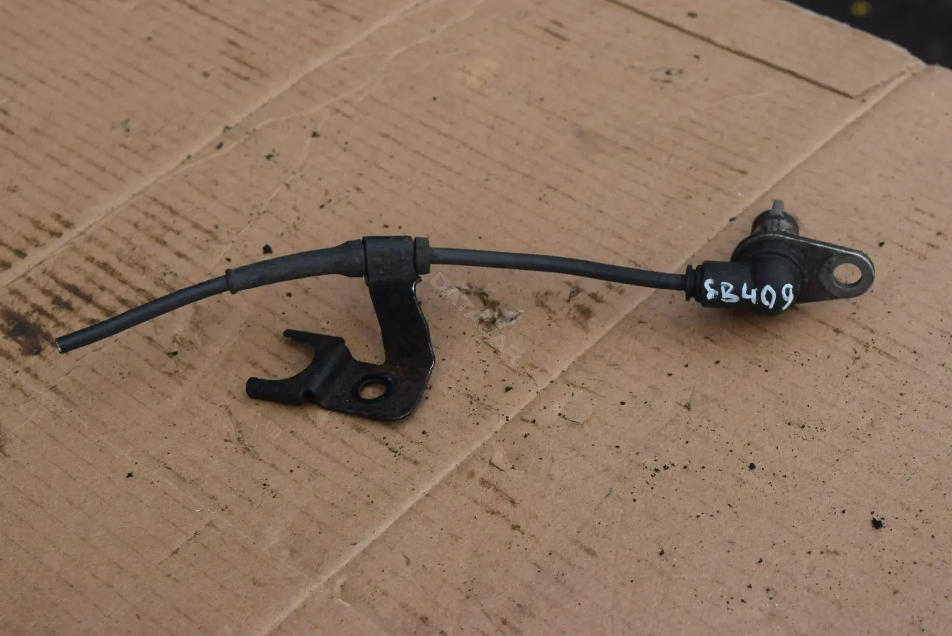 Датчик АБС SB409