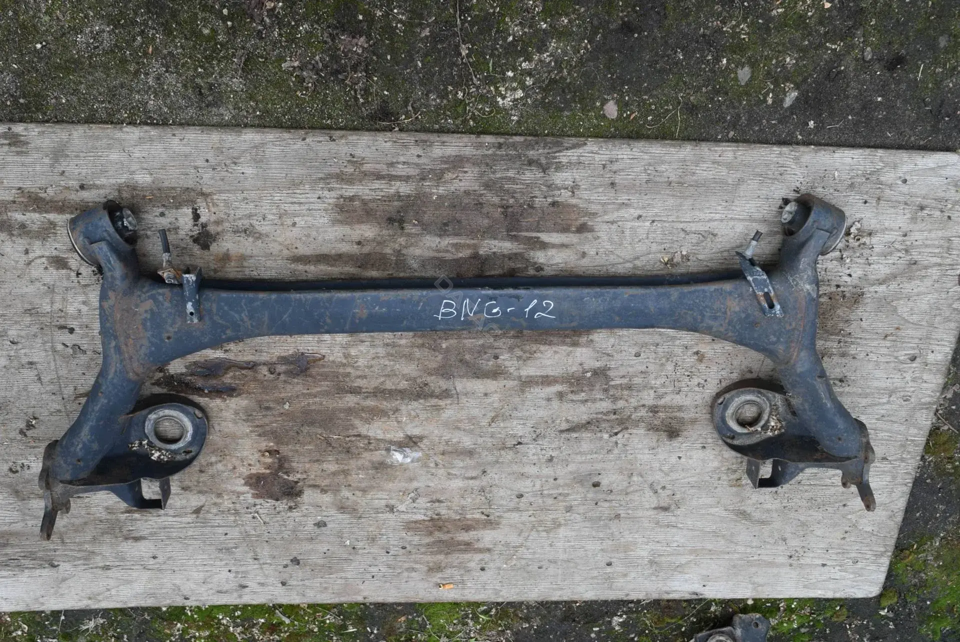 Балка подвески BNG-12