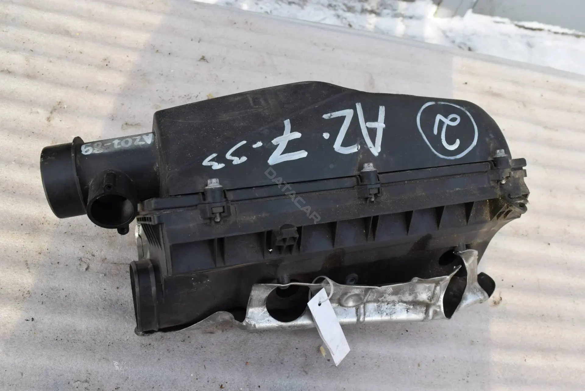 Корпус воздушного фильтра A6110901601