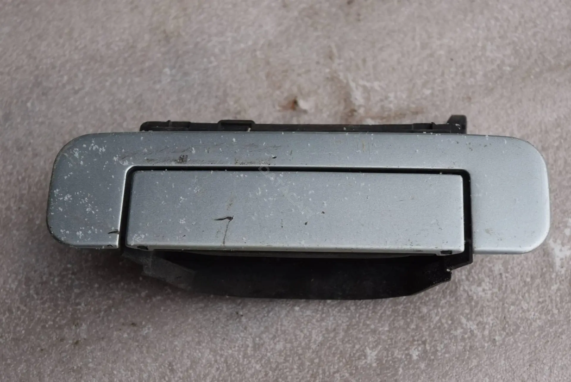 Ручка двери 4A0839205G