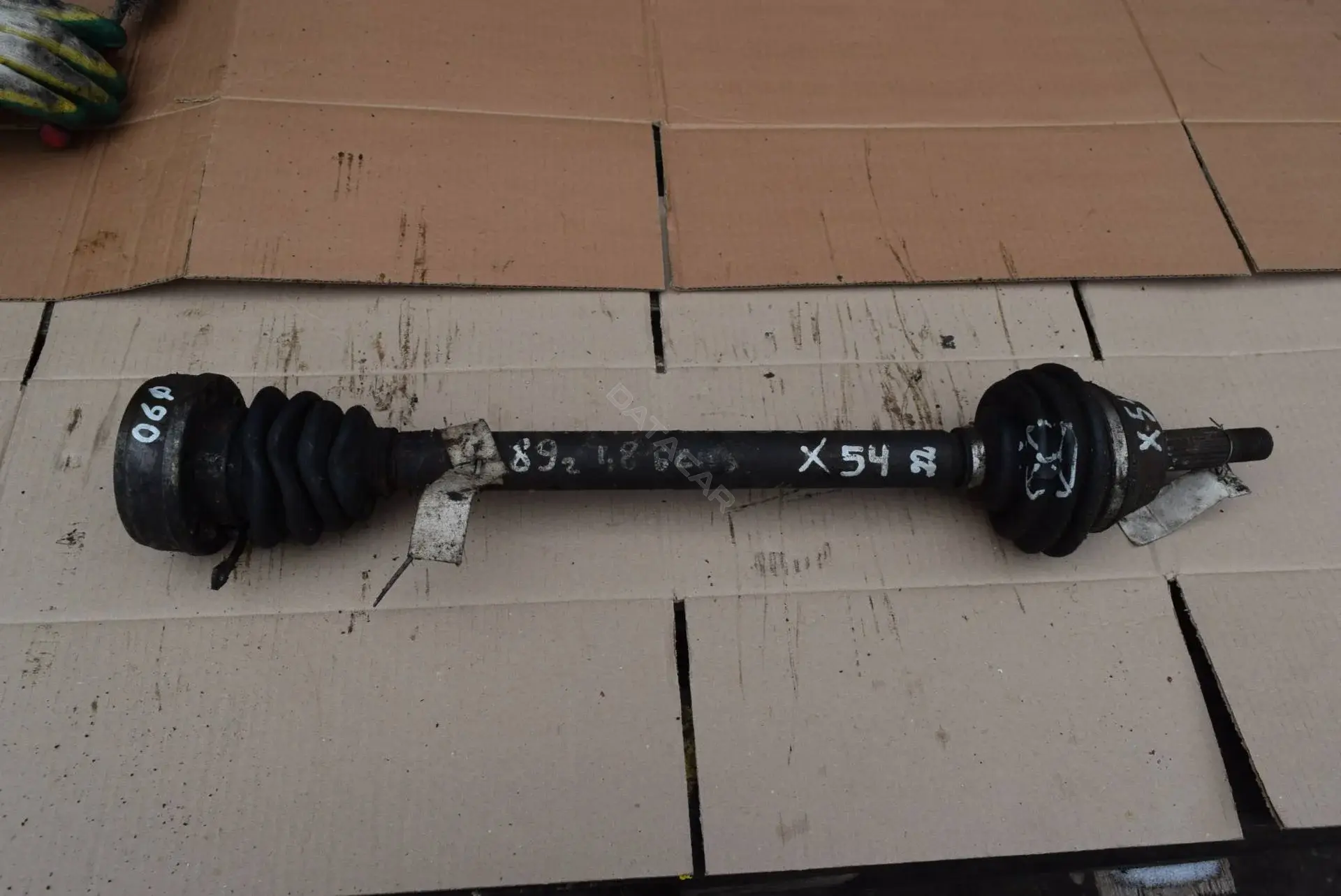 Приводной вал / Полуось X54-73-1