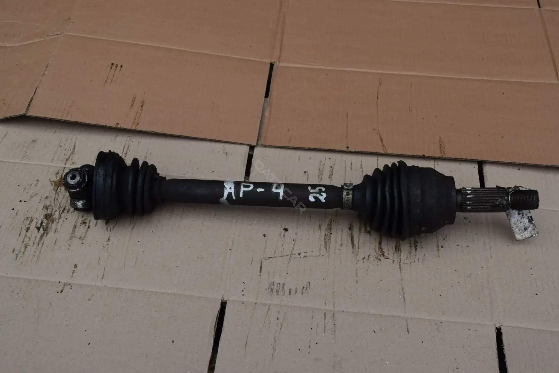 Приводной вал / Полуось AP4-73-1