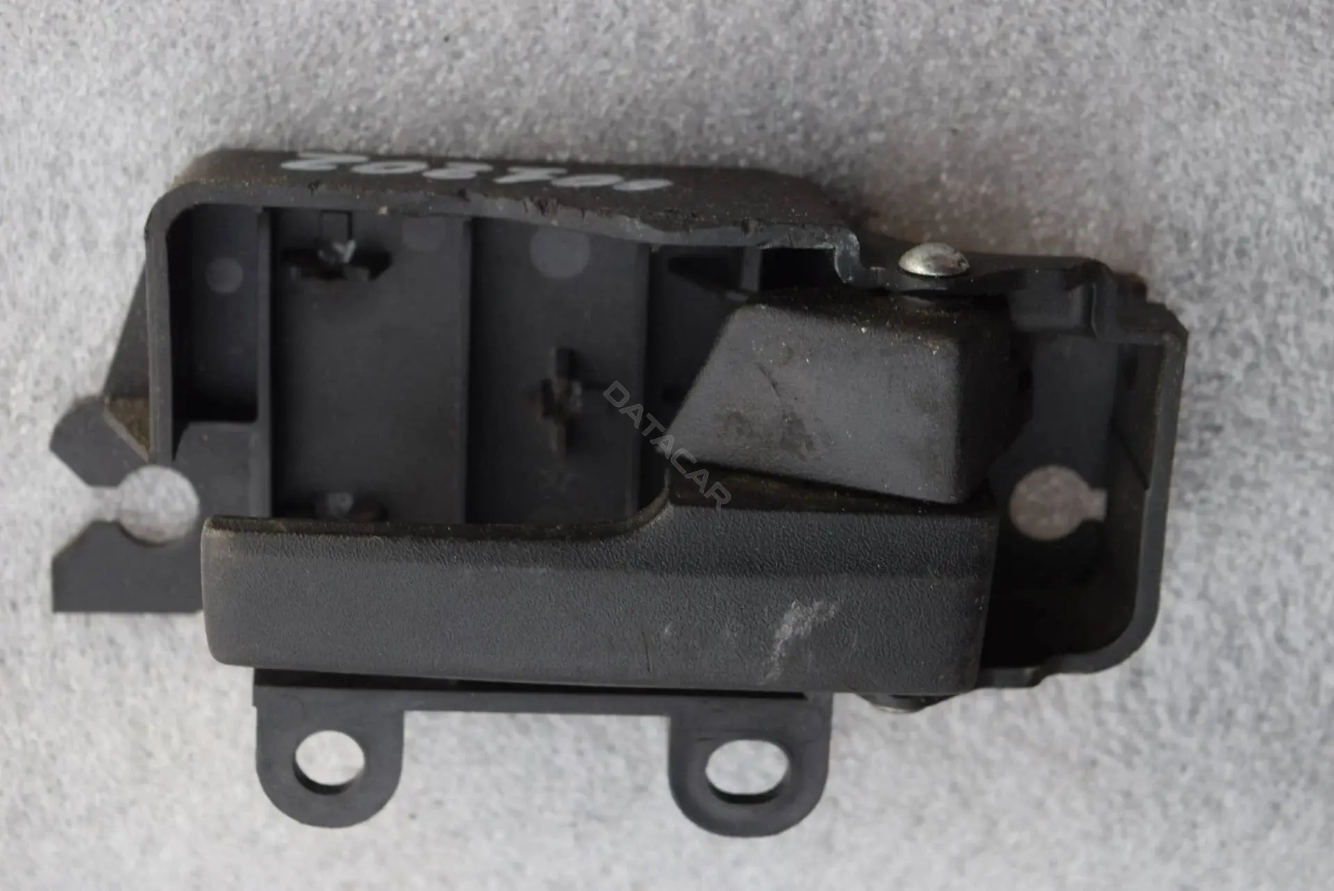 Ручка двери 3M51R22600AA