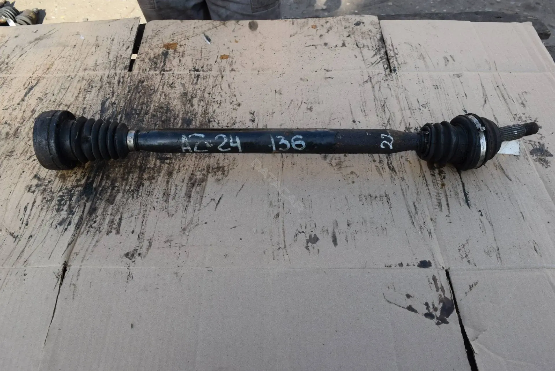 Приводной вал / Полуось AZ24-73-1