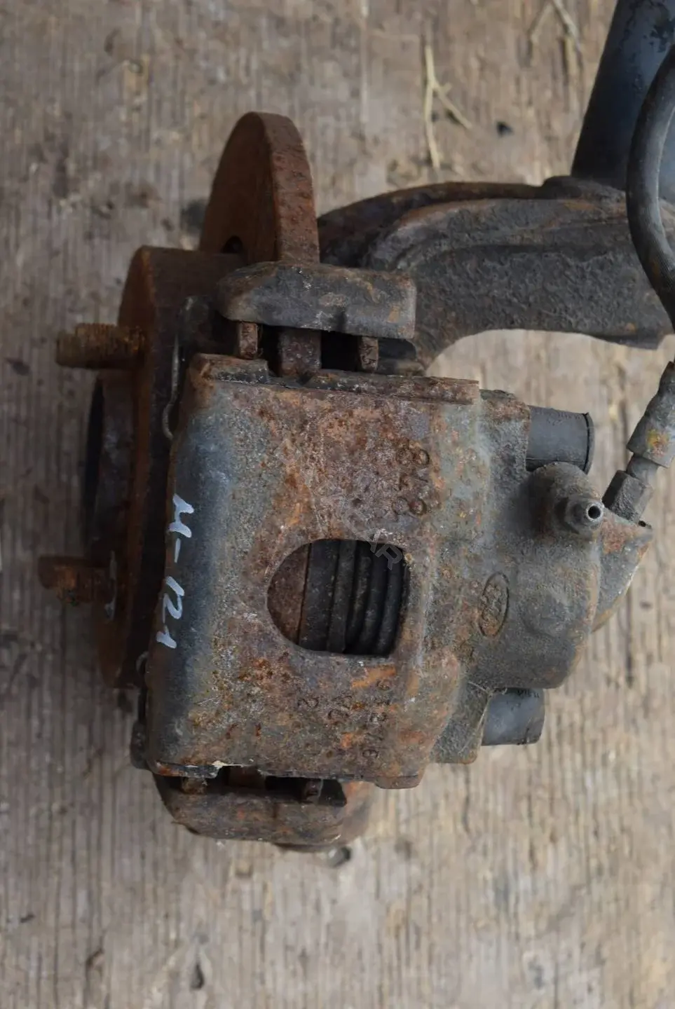 Суппорт тормозной M121-5