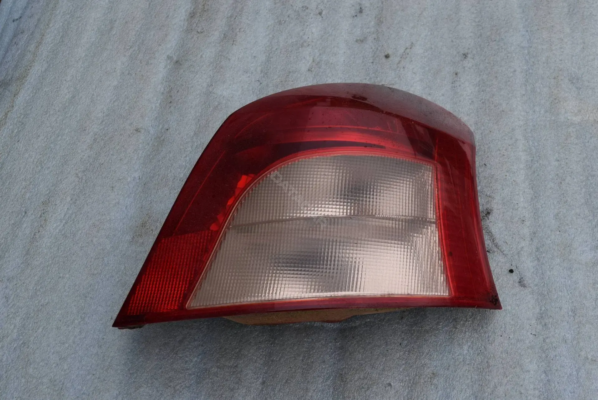 Задние фонари Z35-24-1