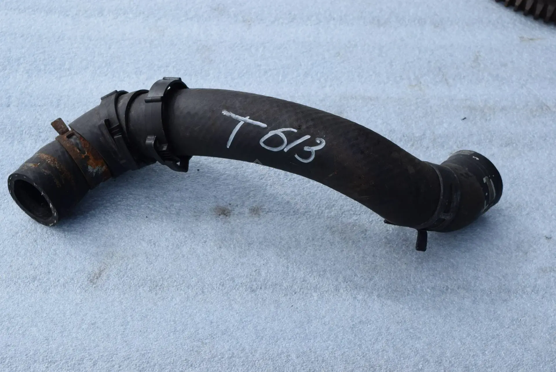 Патрубки системы охлаждения T613-472-1
