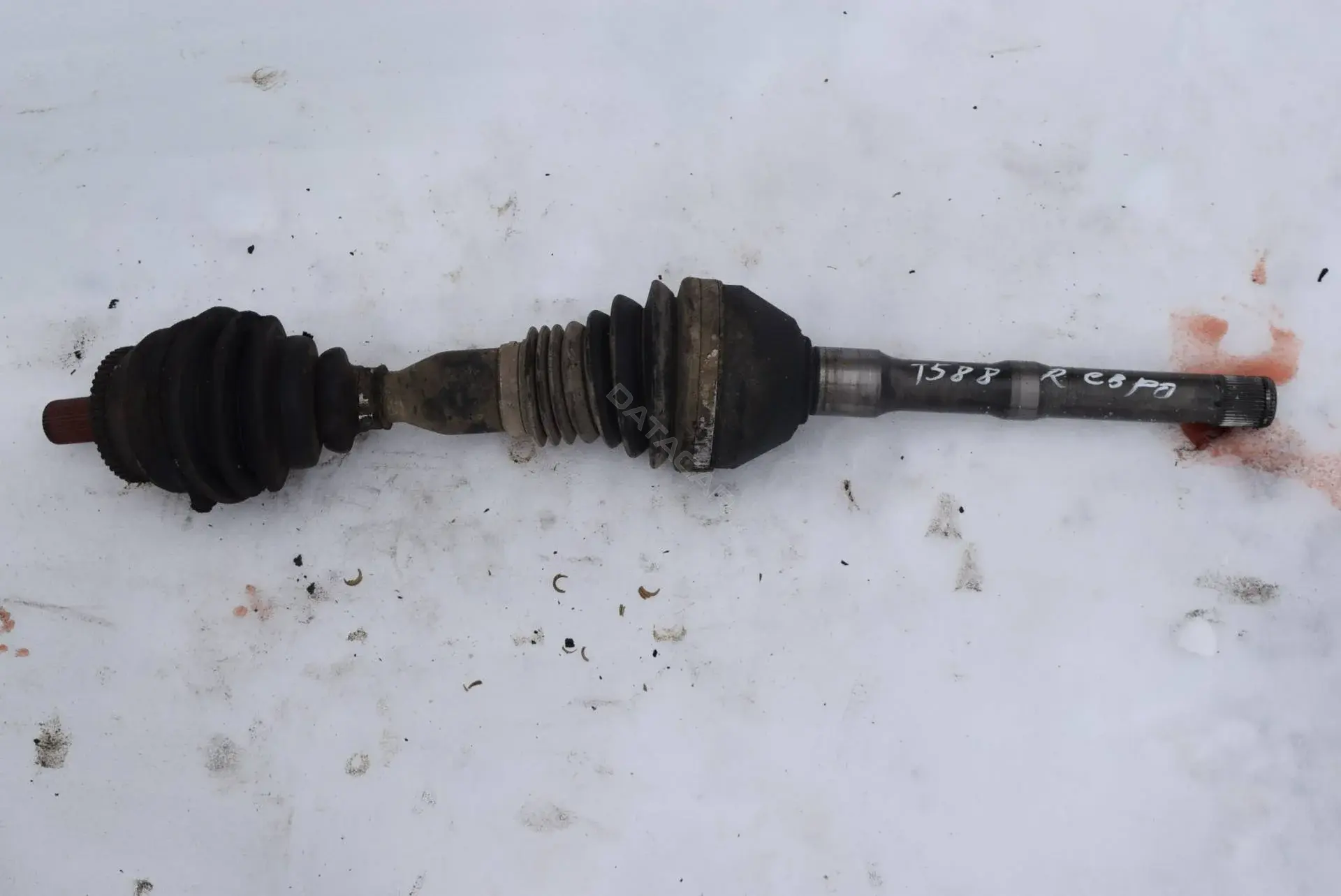 Приводной вал / Полуось 30681368
