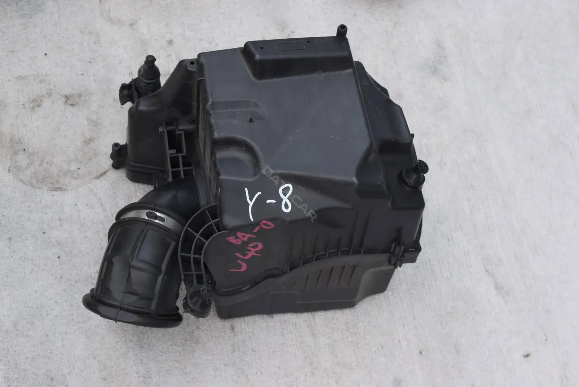 Корпус воздушного фильтра AV619600BG