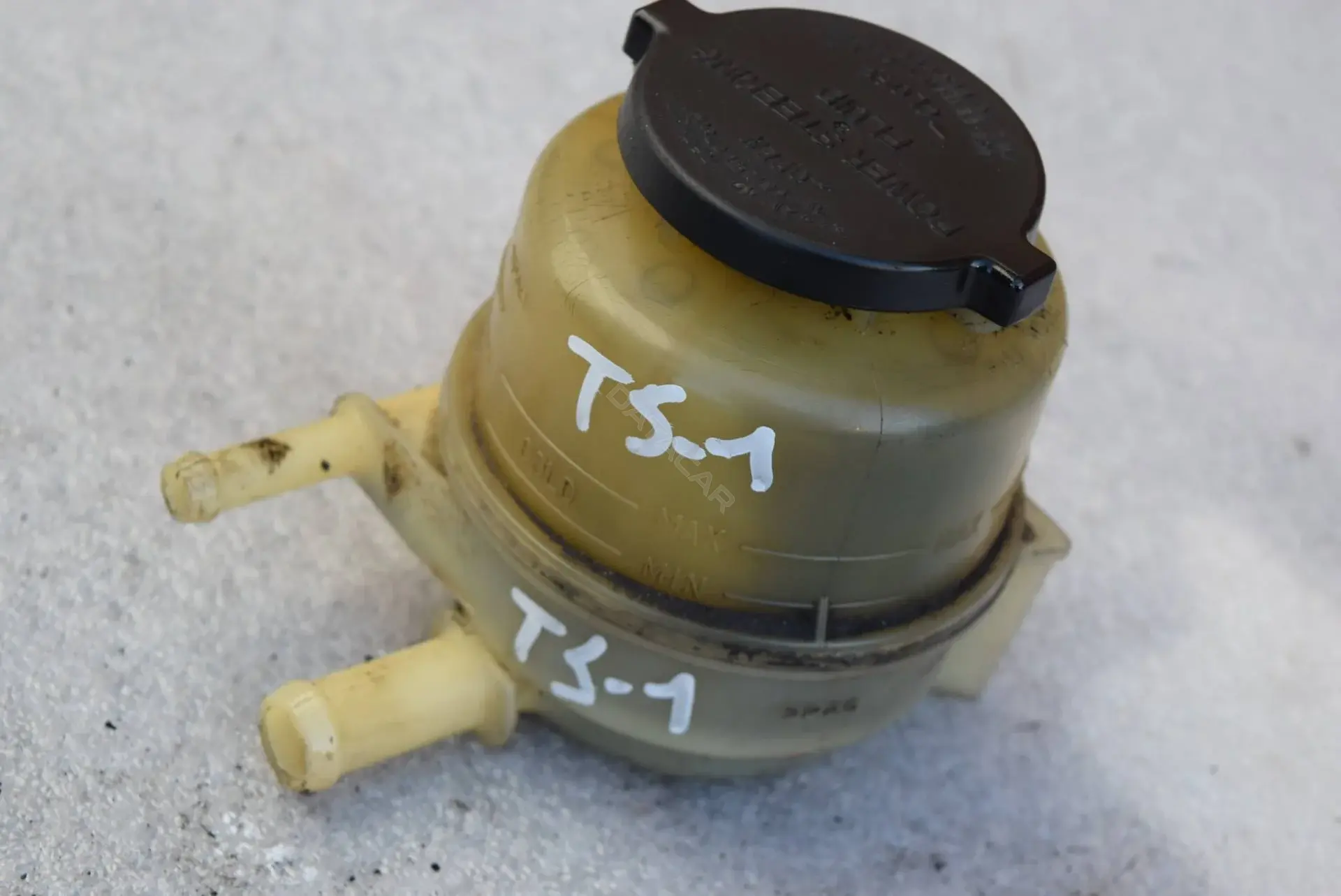 Бачок гидроусилителя TS1-184-1