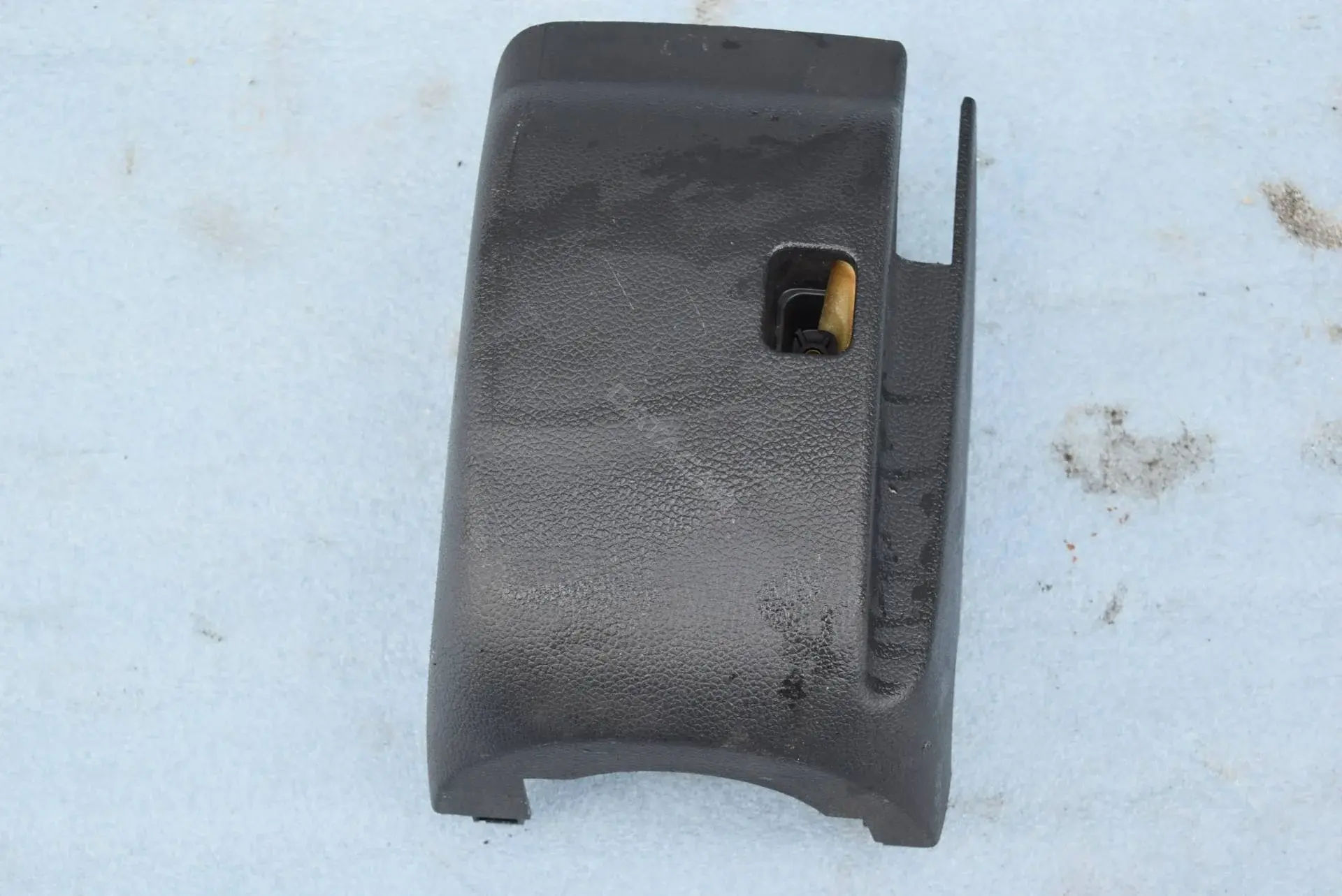 Кожух рулевой колонки 5N0858566E