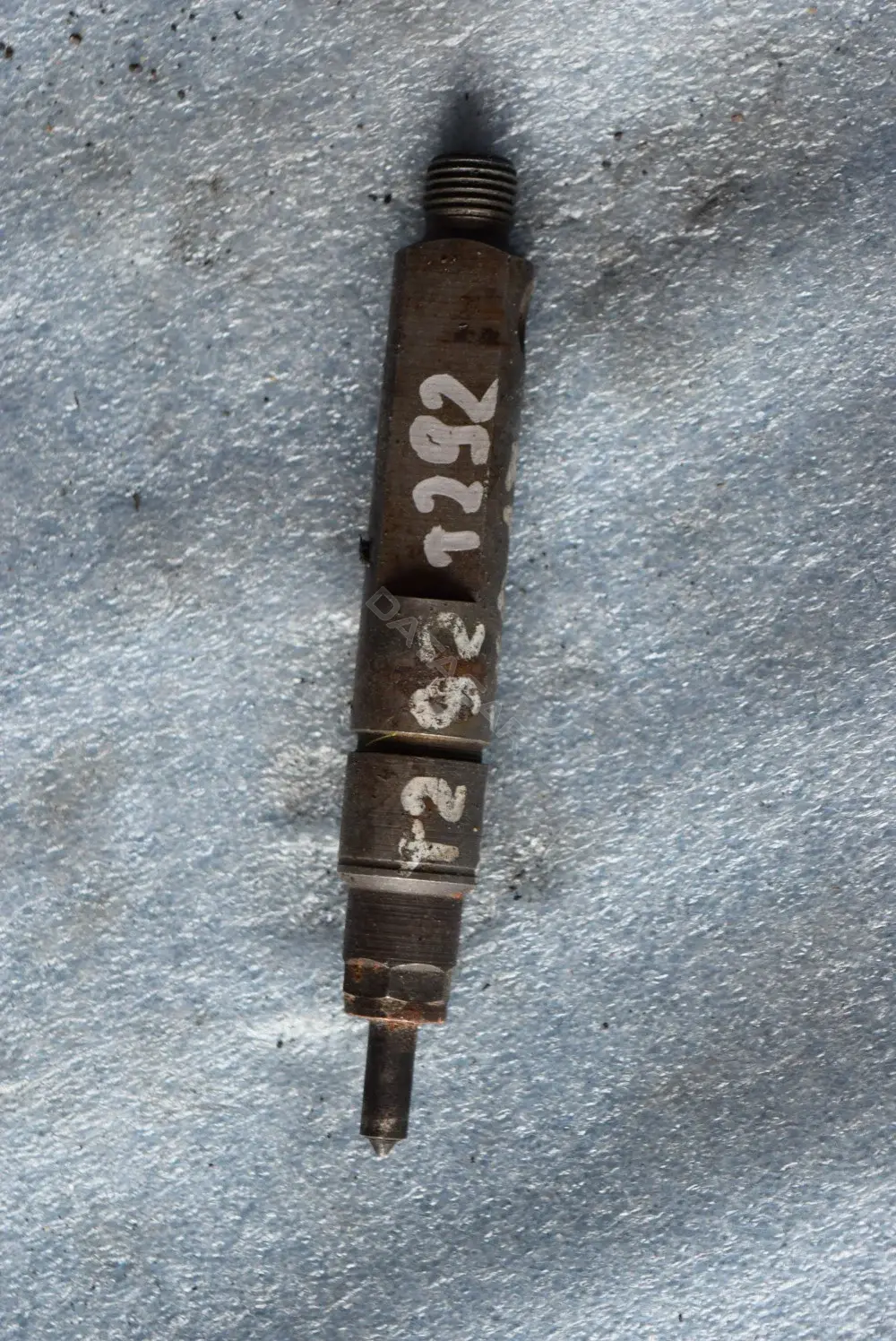 Форсунки 7700875036