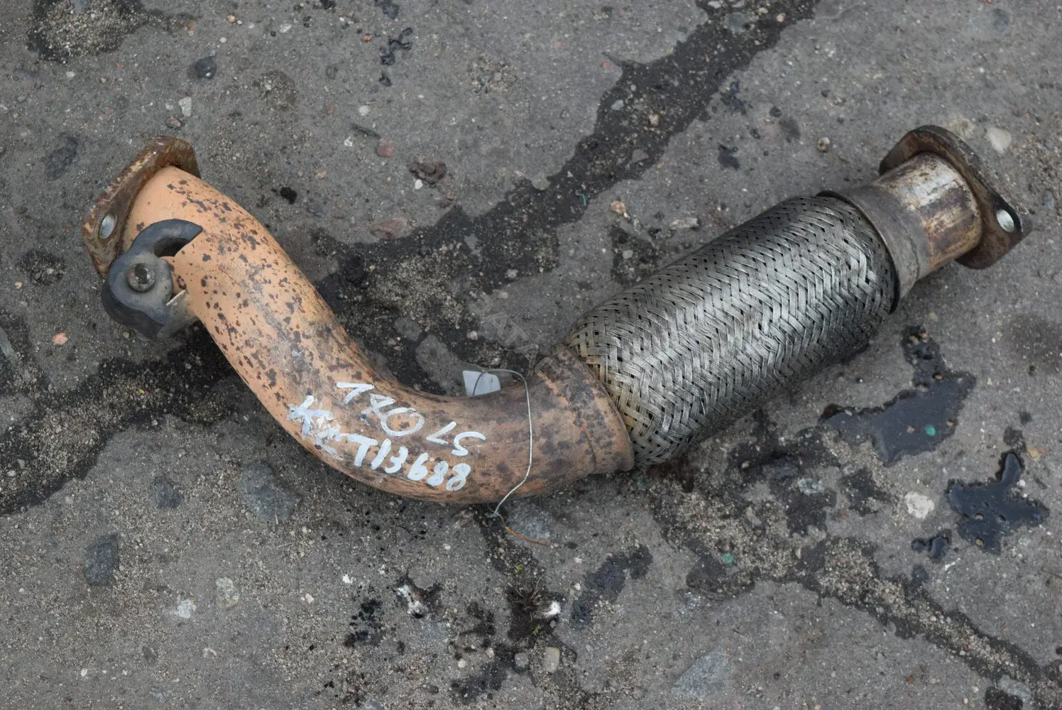Труба приемная T13688-475-2-1