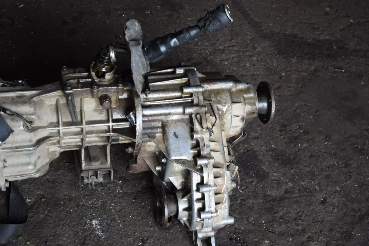 Раздаточная коробка ZM016BF