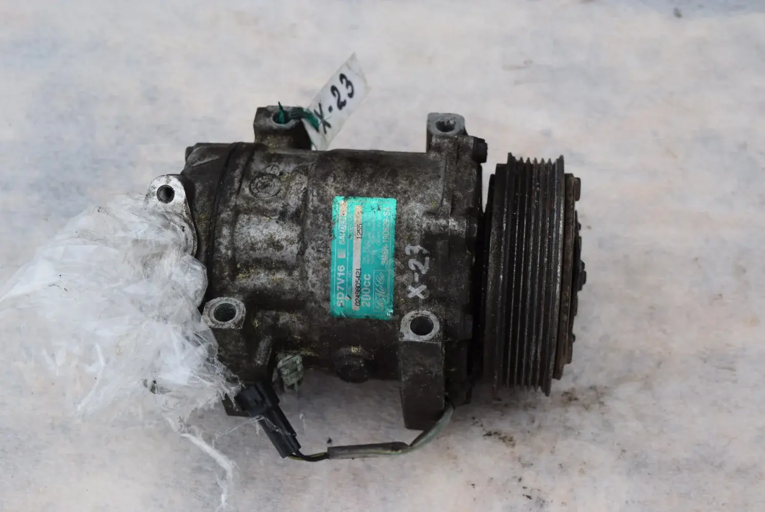 Компрессор кондиционера 3M5H19D629SA