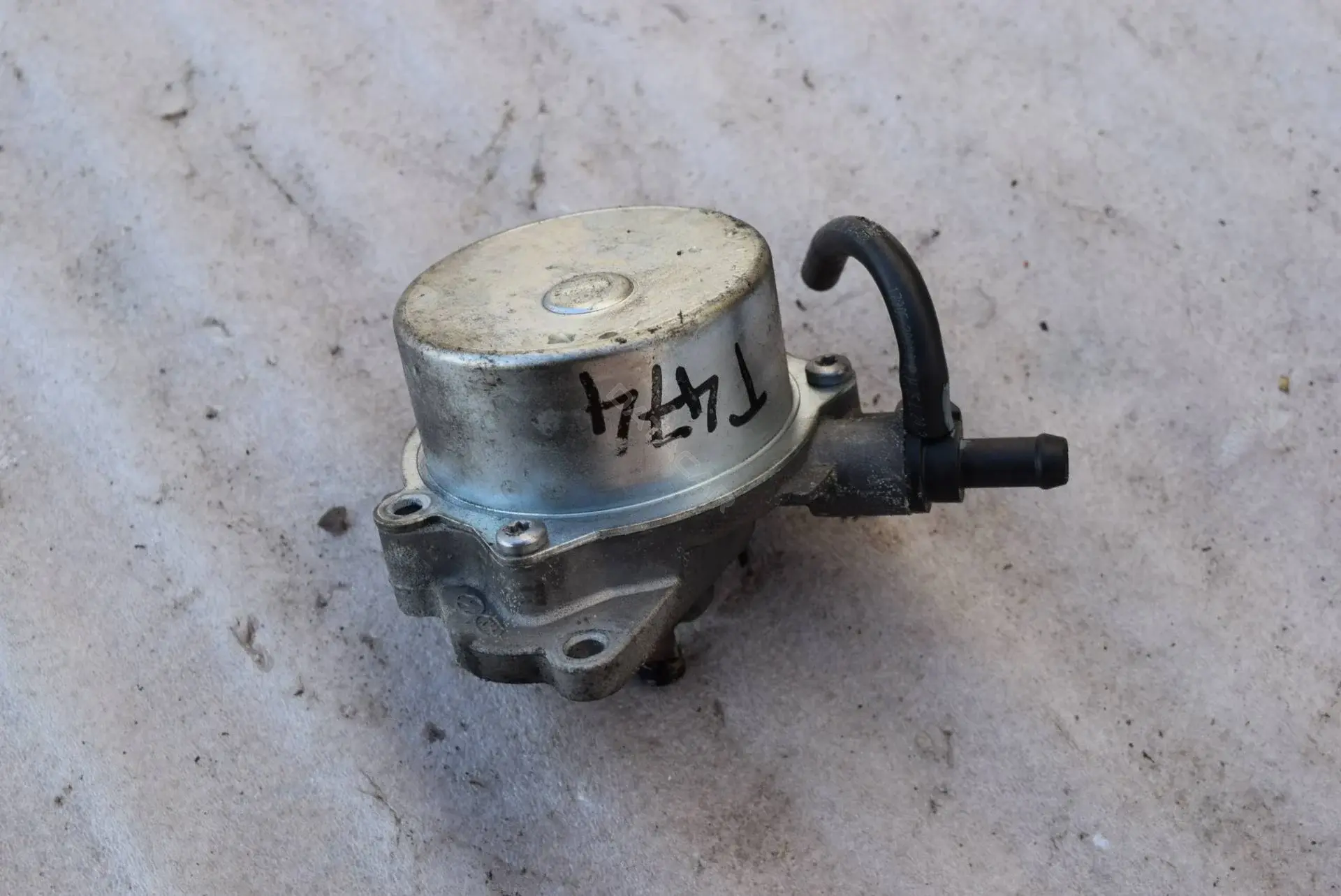 Вакуумный насос 288102A100