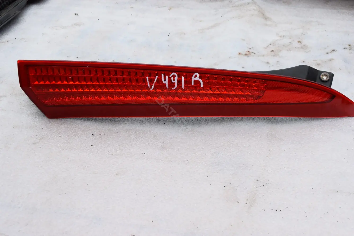 Задние фонари V491-24-2