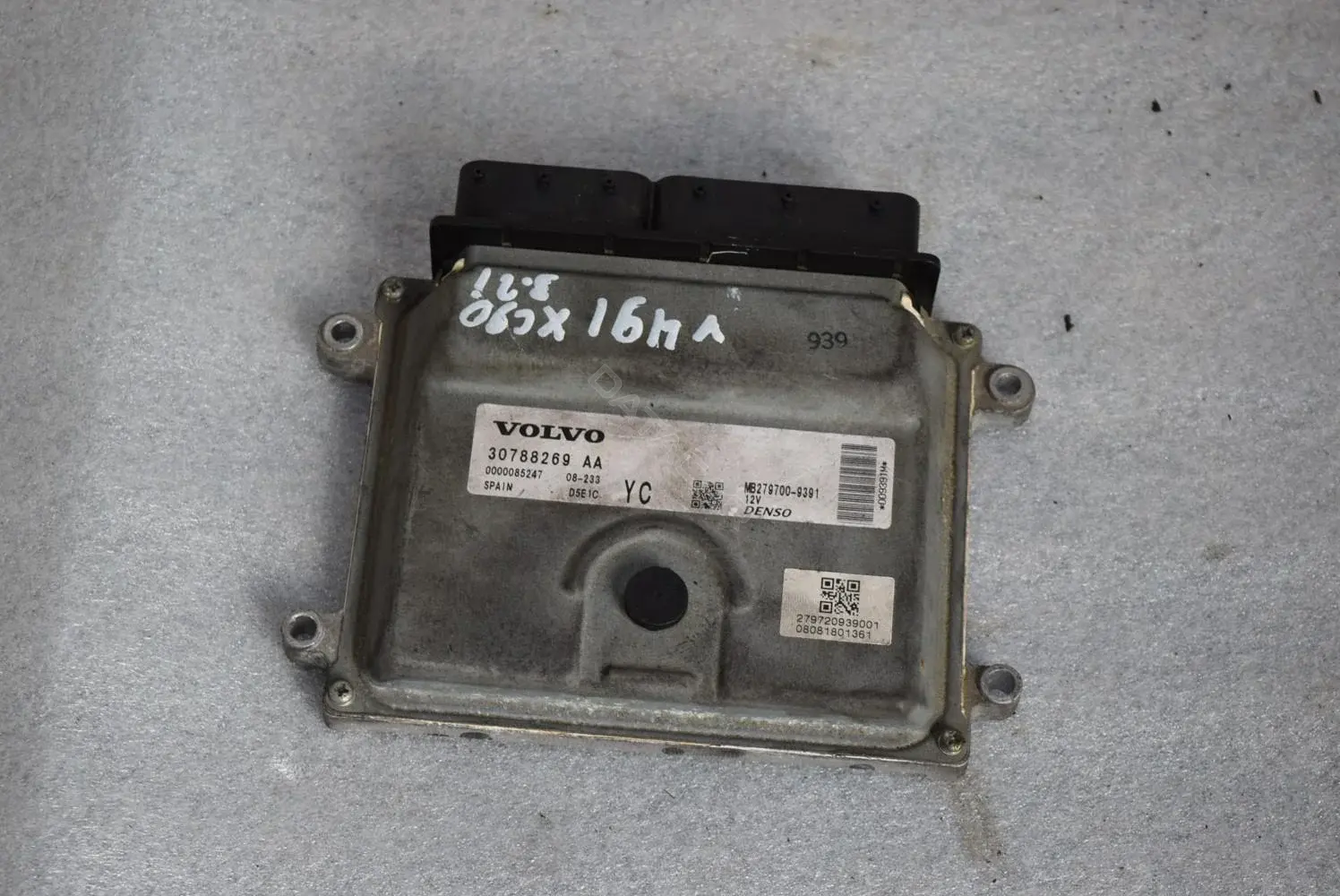 Блок управления двигателем 30788269AA, MB2797009391