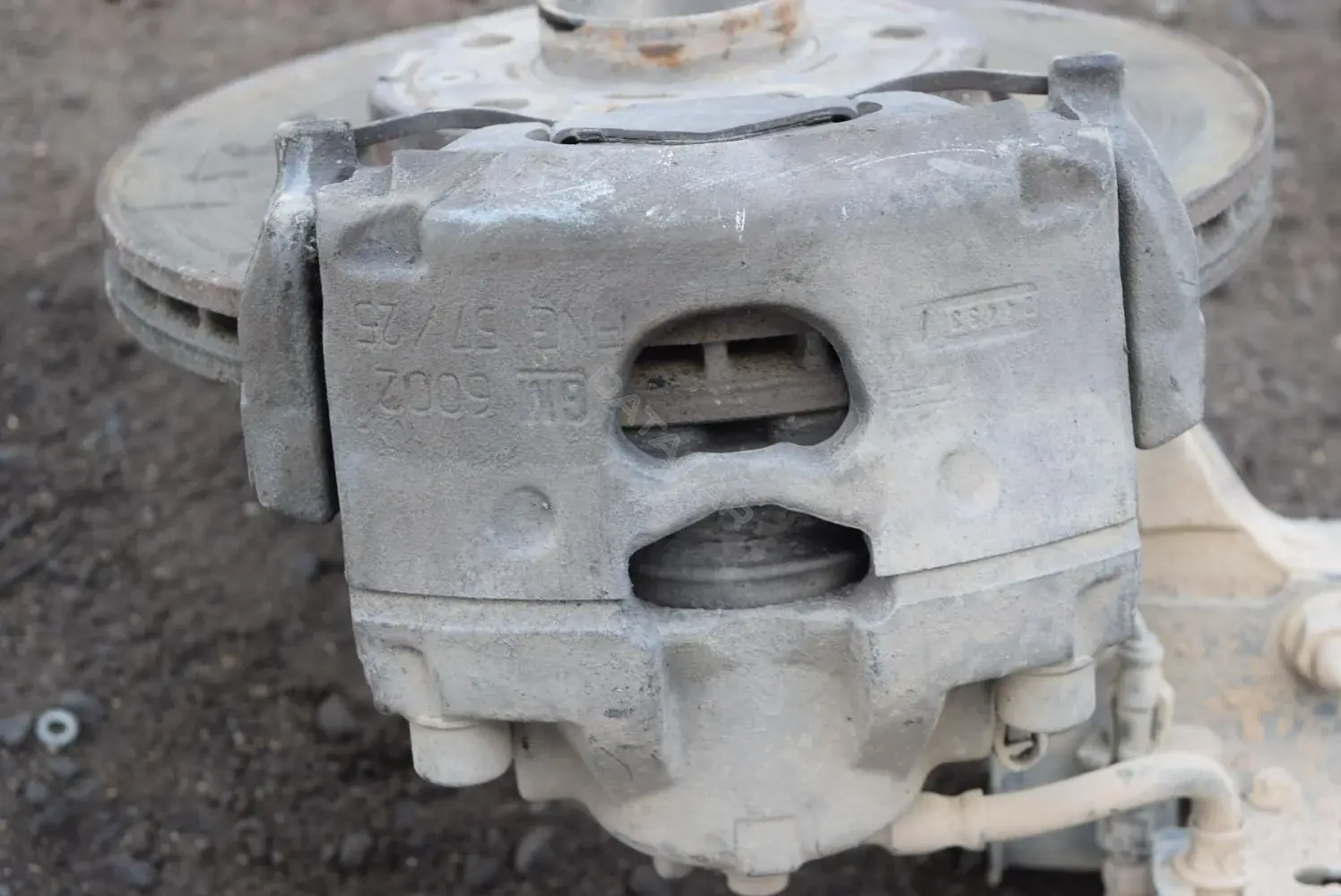 Суппорт тормозной T441-76