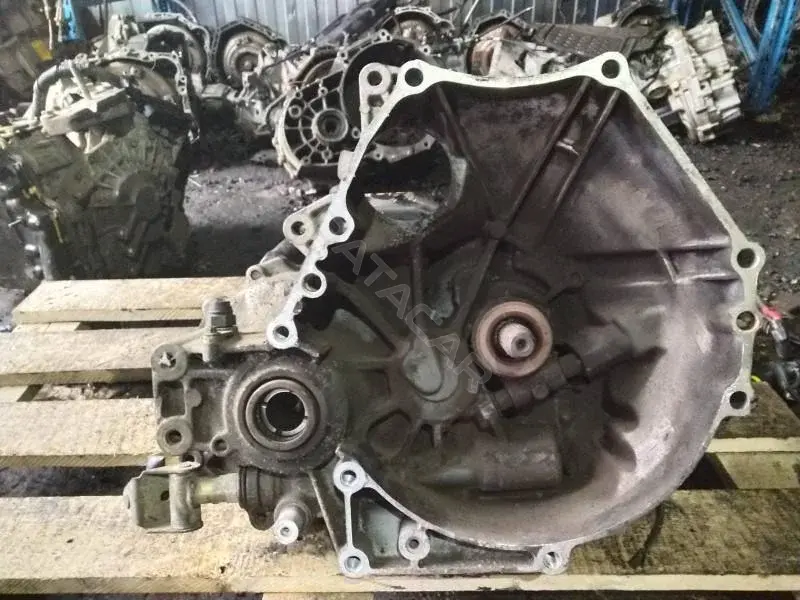 Механическая коробка передач (МКПП) T242-53