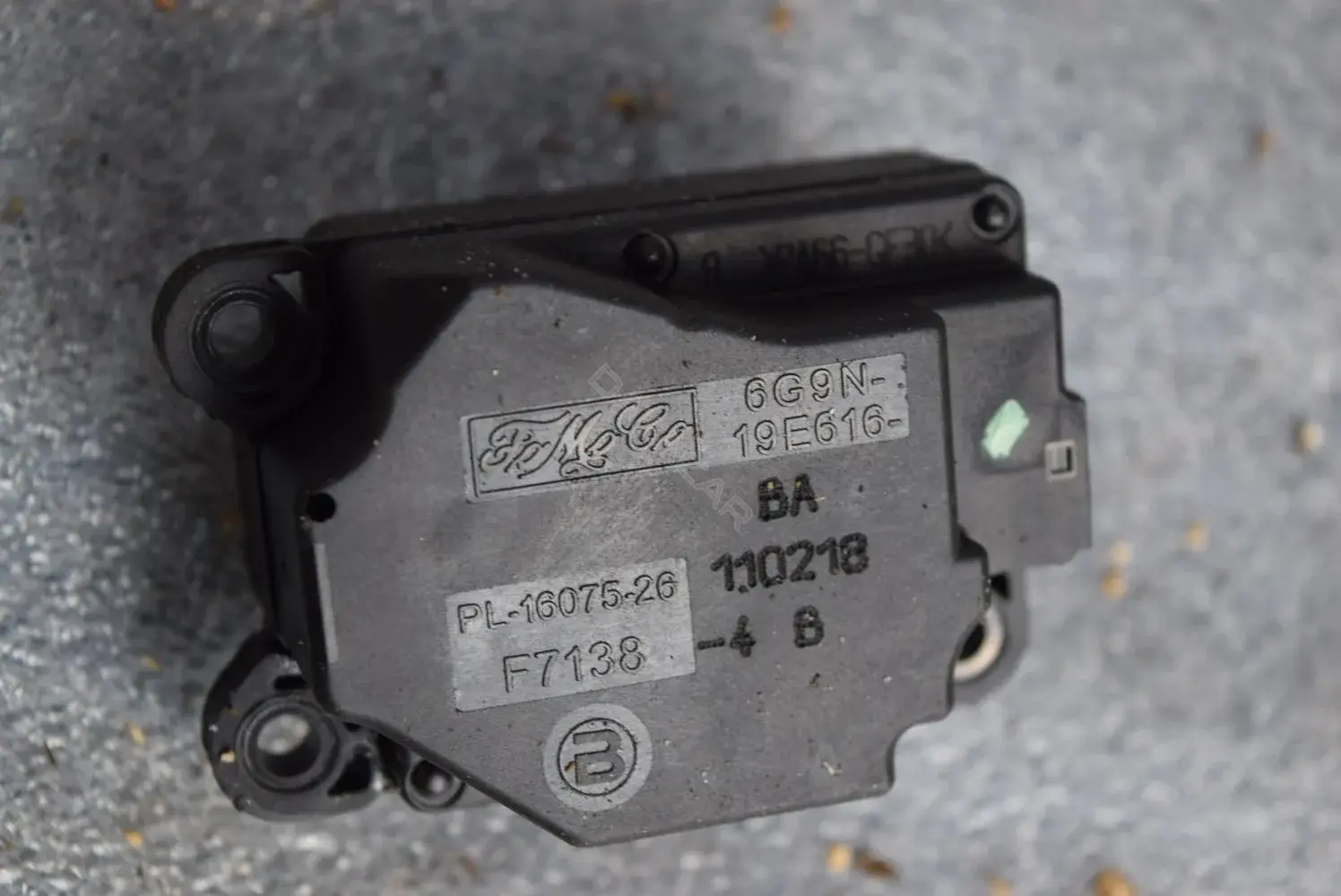 Мотор заслонки печки 6G9N19E616BA