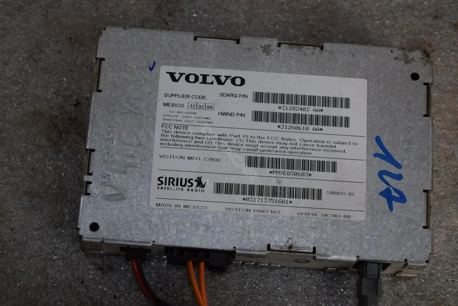 Блок управления радио 31282403AA