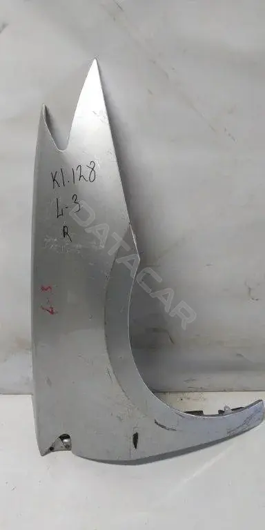 Крыло переднее 631000017R