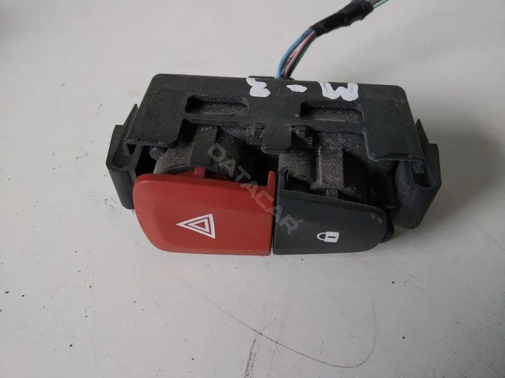 Кнопка аварийки 252100004R