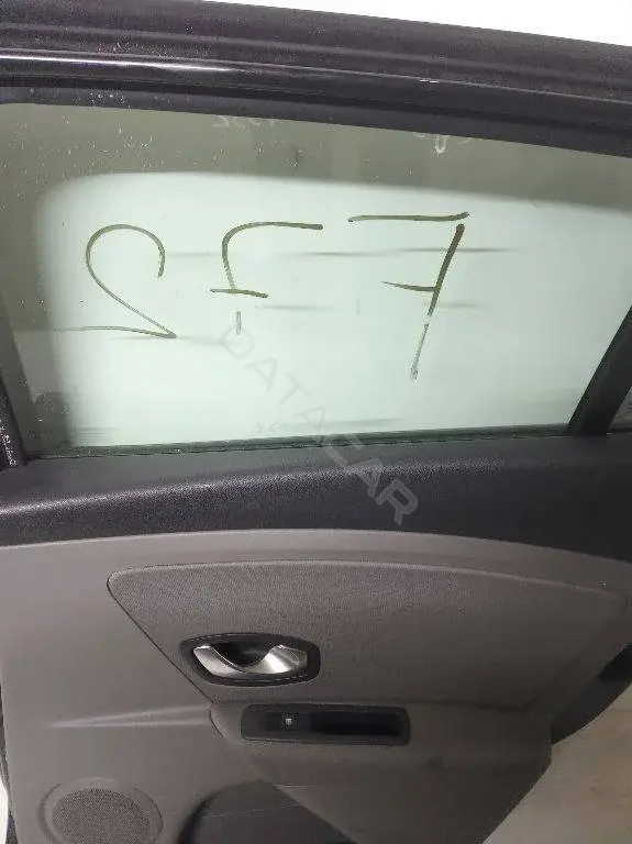 Стеклоподъемник 4432423