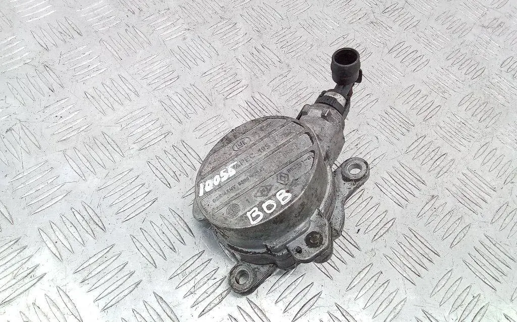 Вакуумный насос 8200102535