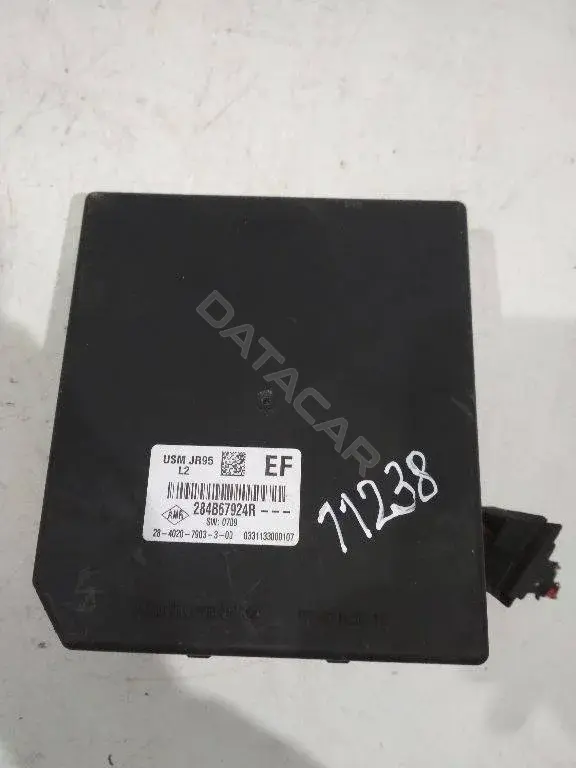 Блок предохранителей 284B67924R