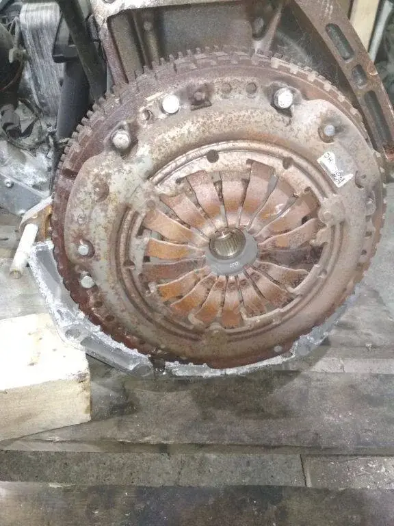 Комплект сцепления 301019310R