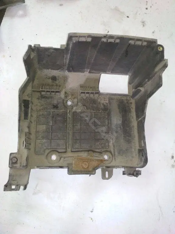 Полка аккумулятора 8200467409