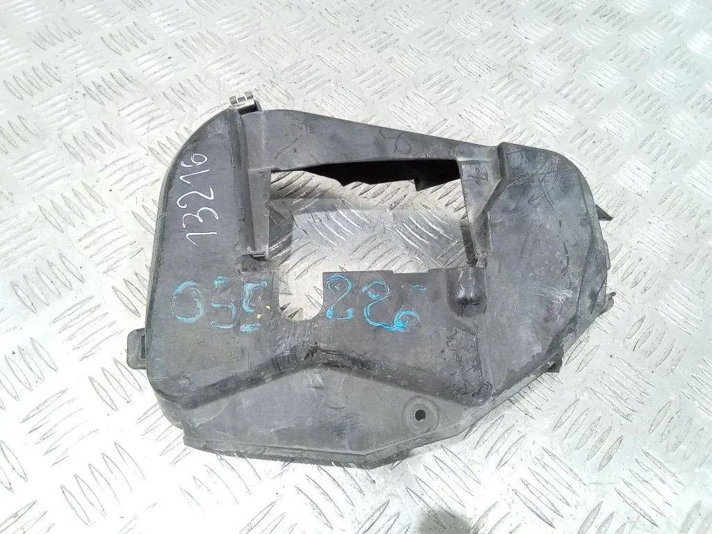 Защита (кожух) ремня ГРМ 135630100R