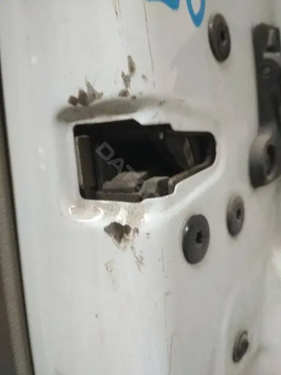 Замок двери 4434946