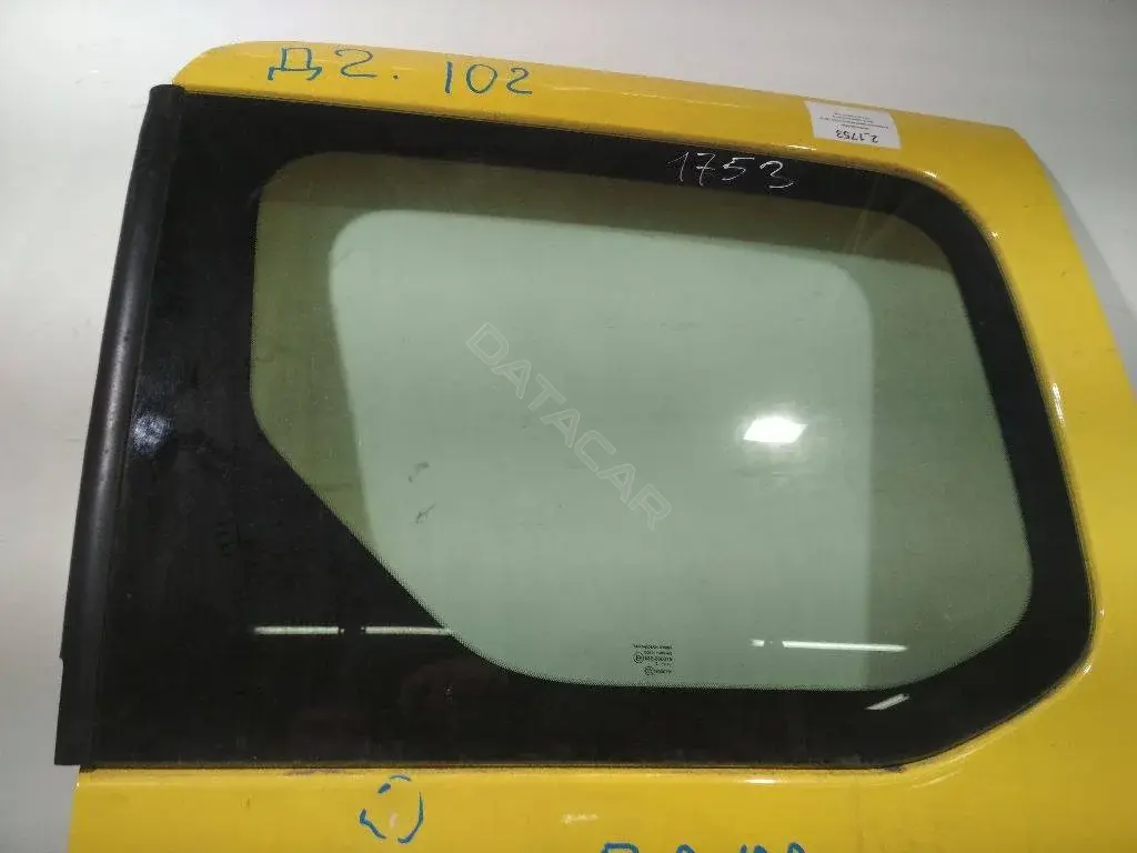 Стекло двери 43R-000015