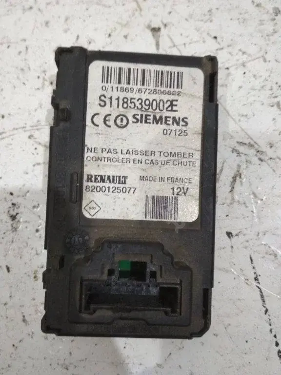 Замок зажигания 8200125077, S118539002E