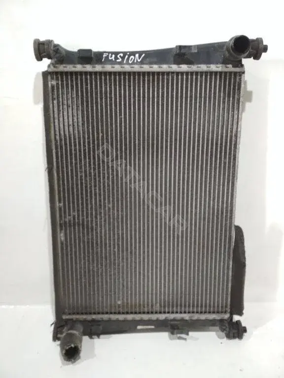 Радиатор охлаждения 2S6H8005CC