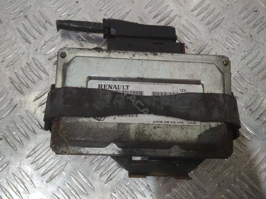 Блок управления АКПП 8200230395