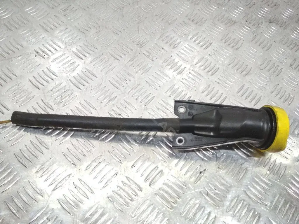 Маслозаливная горловина 8200722806