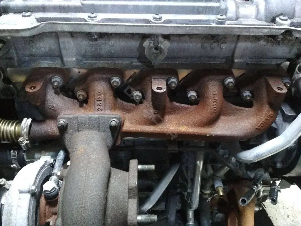 Выпускной коллектор 30637797