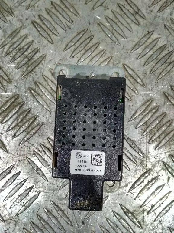 Усилитель антенны 5N0035570A