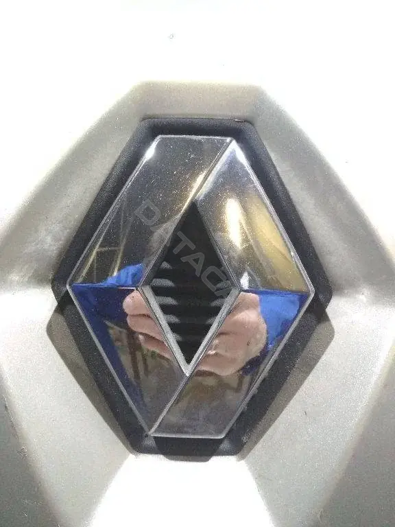 Эмблема 4438777