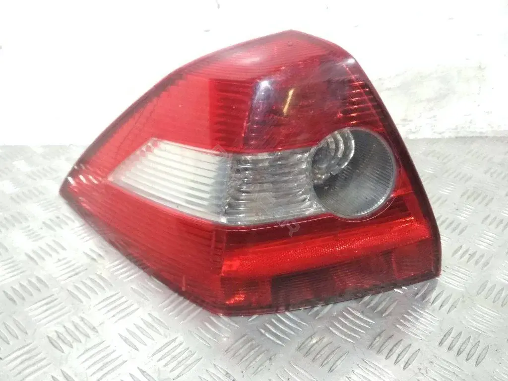 Задние фонари 8200142682