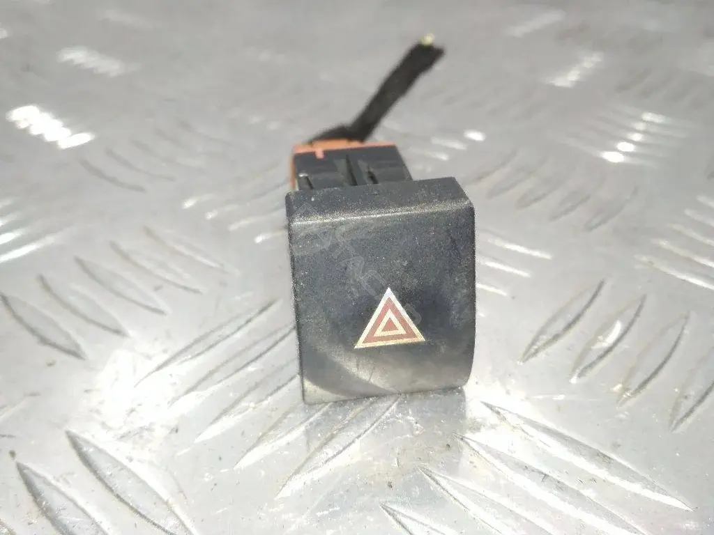 Кнопка аварийки 96652440HT